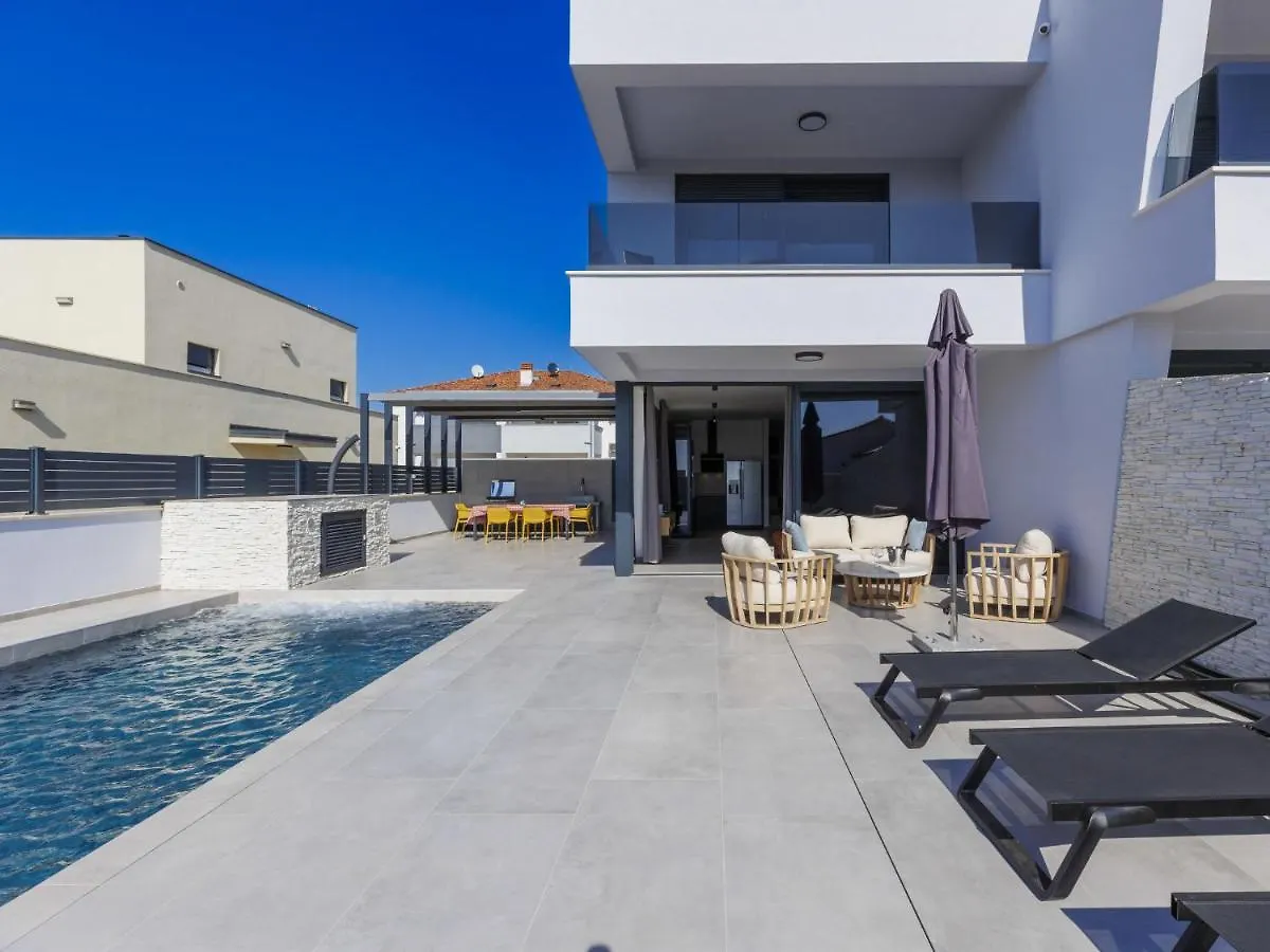 Holiday Home Villa Mi By Interhome Póla