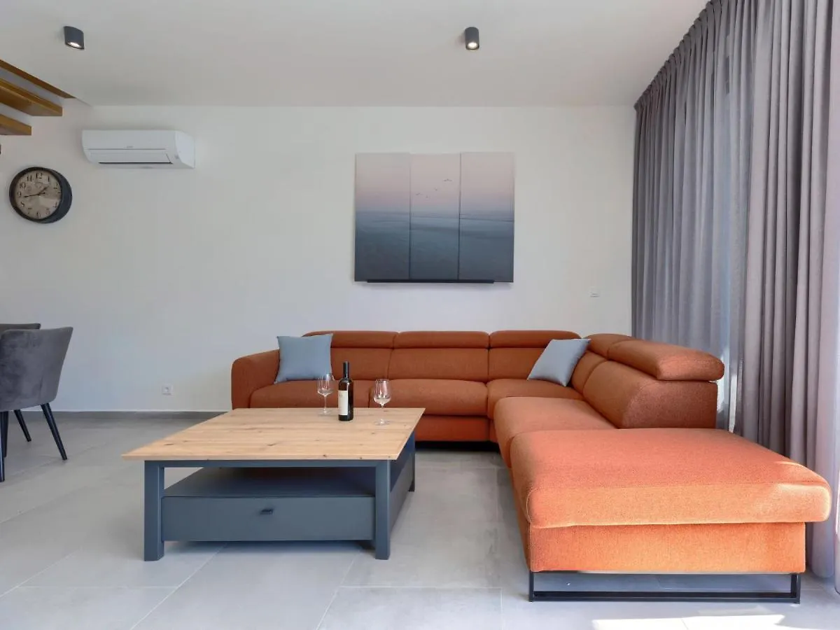 Holiday Home Villa Mi By Interhome Póla
