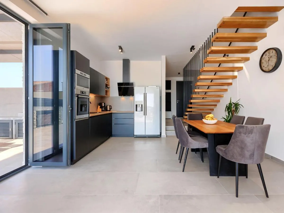 Holiday Home Villa Mi By Interhome Póla