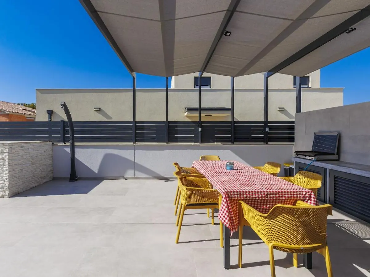 Holiday Home Villa Mi By Interhome Póla